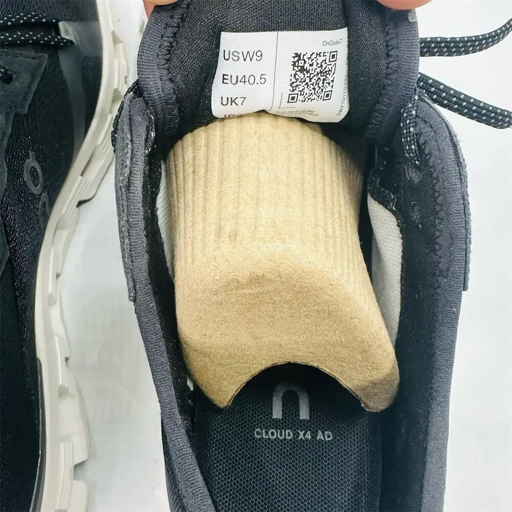 On Running Cloud X 4 AD Black/White | Women’s Size 9 Wide | NWD Store Display